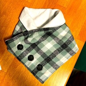 Cozy cowl neck wrap. perfect addition to your winter wardrobe.